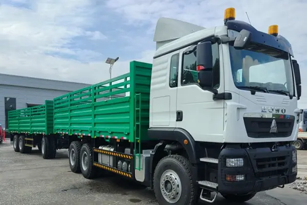 Derun 21 unità Drawbar Full Trailer è andato a Tianjin Port